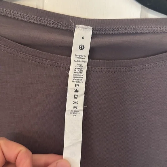 Lululemon Lightweight Athletic Long Sleeve Top - Picture 2 of 4